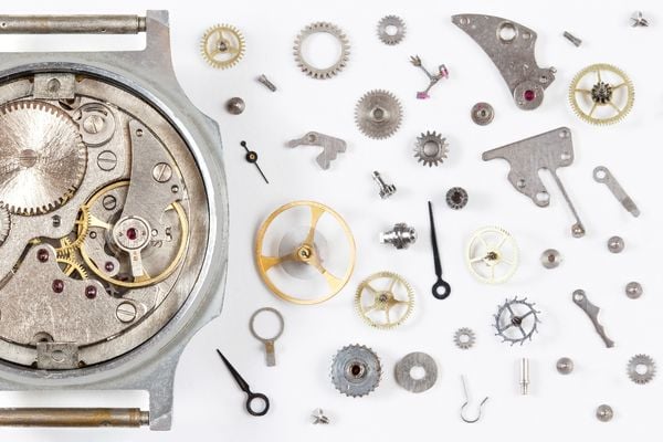Webinaire gratuit : Nettoyage de pièces de précision pour l'horlogerie